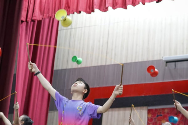 付费兴趣班 - SJKC Chong Cheng
